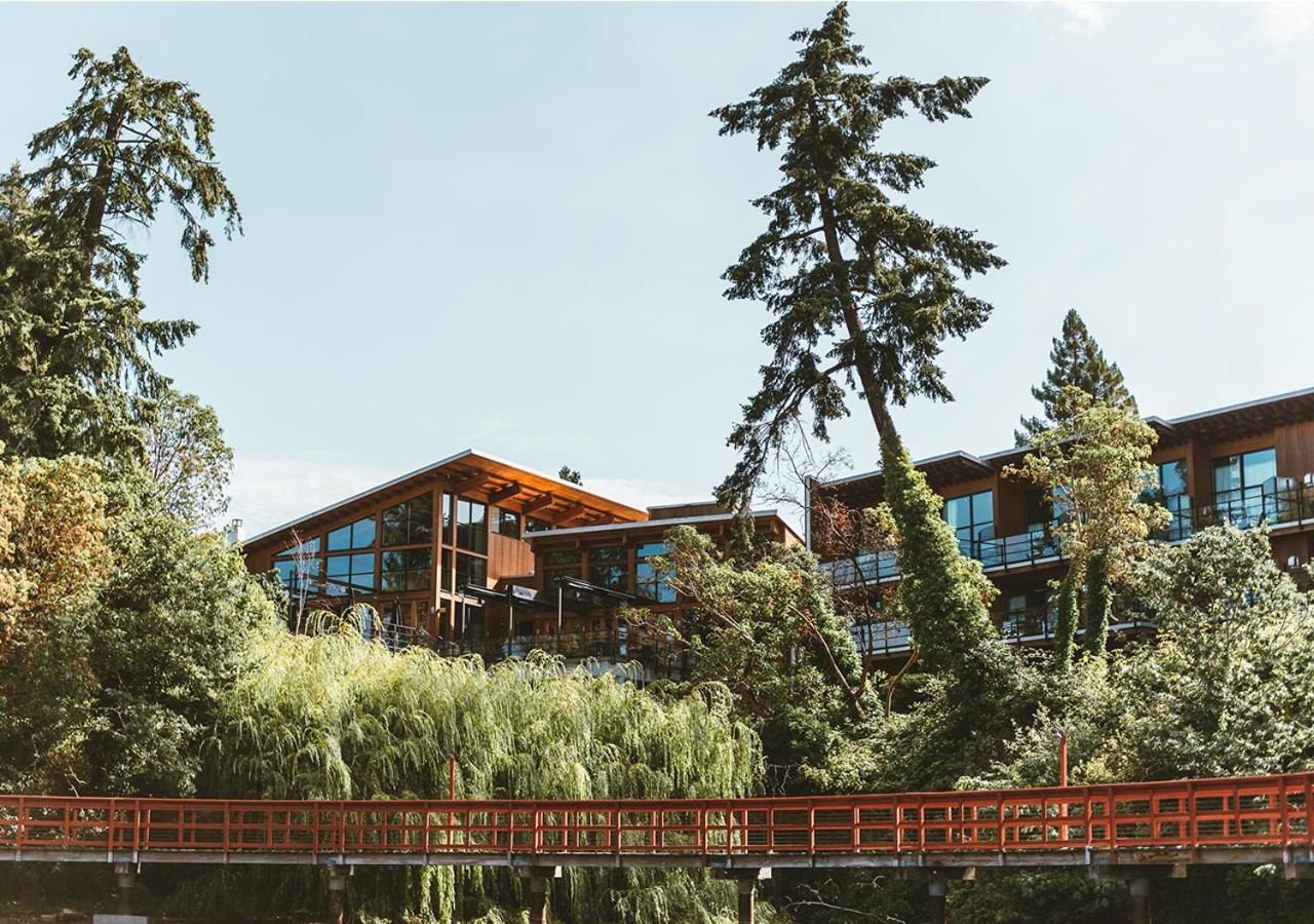 Brentwood Bay Resort & Spa מראה חיצוני תמונה