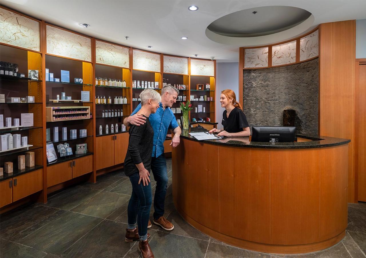 Brentwood Bay Resort & Spa מראה חיצוני תמונה