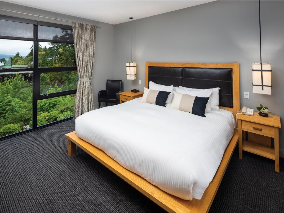 Brentwood Bay Resort & Spa מראה חיצוני תמונה