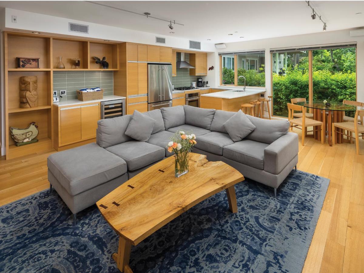 Brentwood Bay Resort & Spa מראה חיצוני תמונה