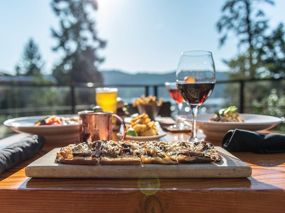 Brentwood Bay Resort & Spa מראה חיצוני תמונה