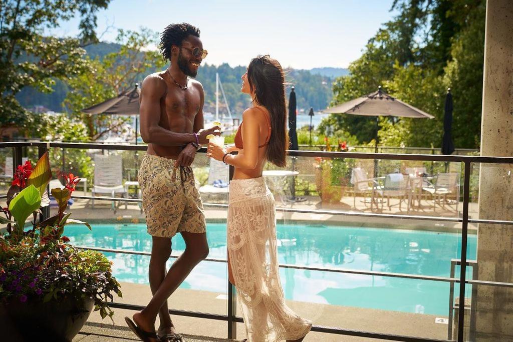 Brentwood Bay Resort & Spa מראה חיצוני תמונה