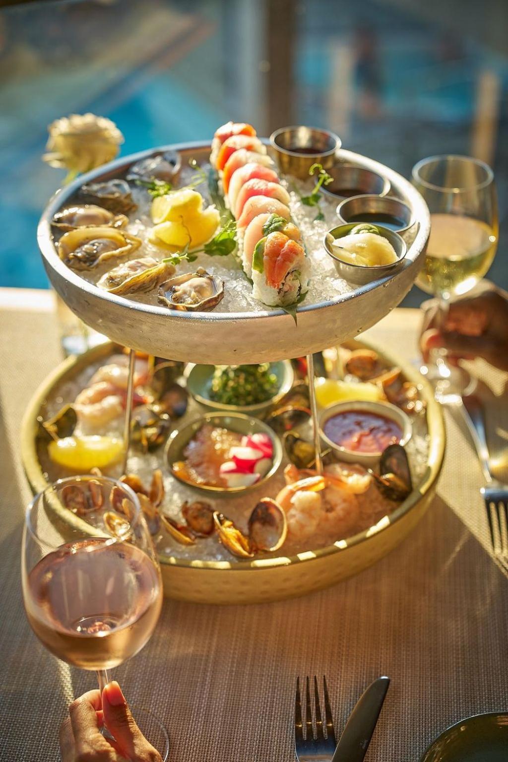 Brentwood Bay Resort & Spa מראה חיצוני תמונה